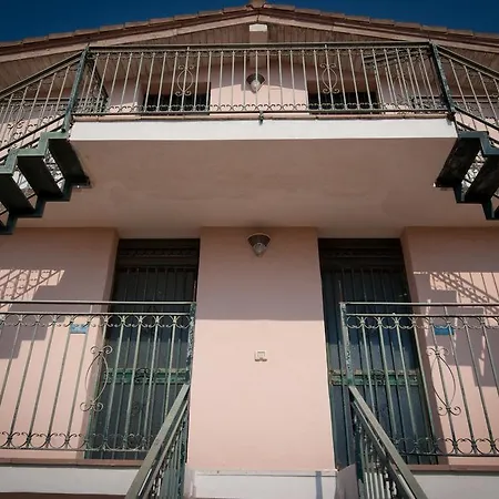 Dom wakacyjny La Casa Del Mito Marina di Modica